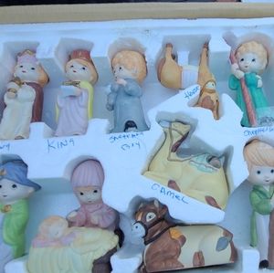 Nativity setting decorations